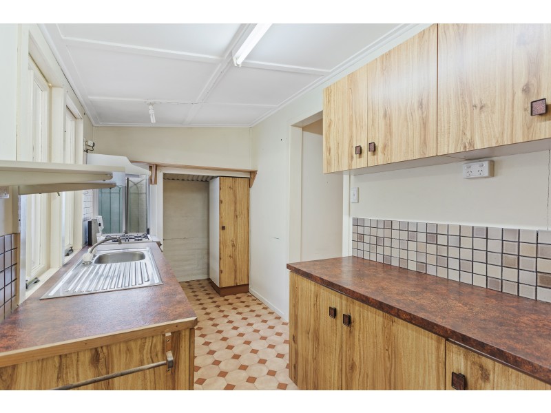 69 Luck Street, Drayton QLD 4350