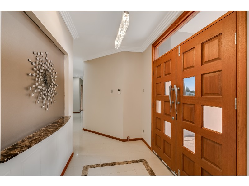 4 Bonville Court, Middle Ridge QLD 4350