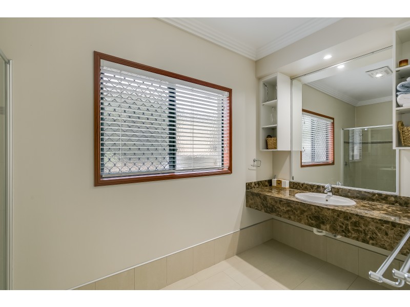 4 Bonville Court, Middle Ridge QLD 4350