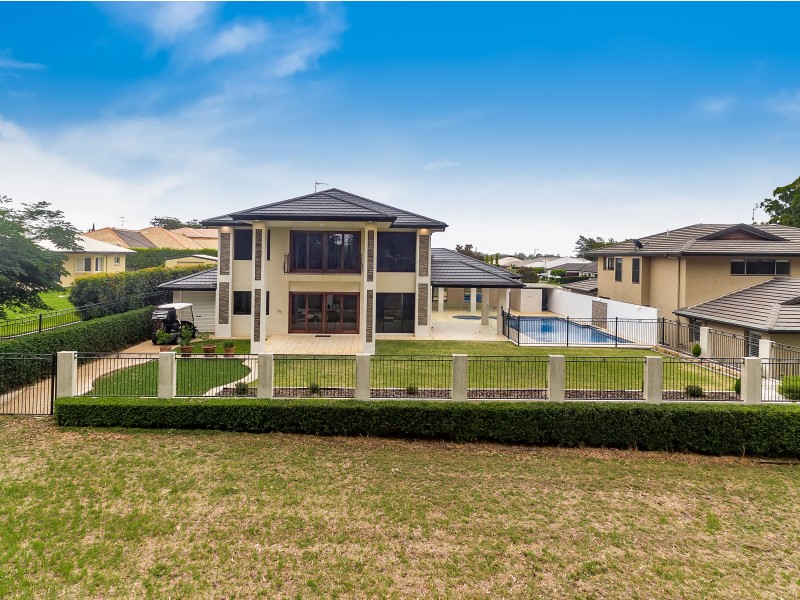 4 Bonville Court, Middle Ridge QLD 4350