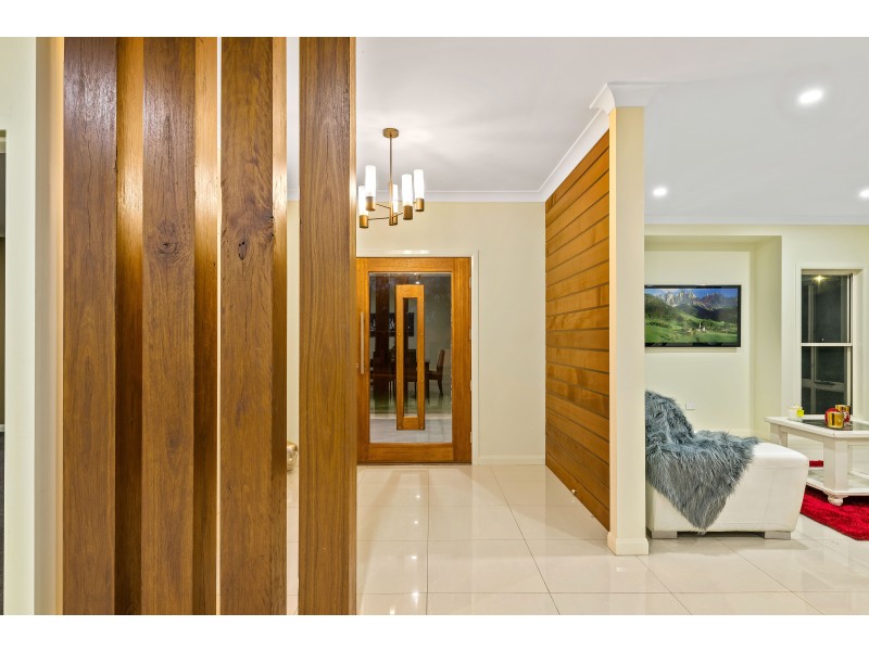 20 Colman Drive, Middle Ridge QLD 4350