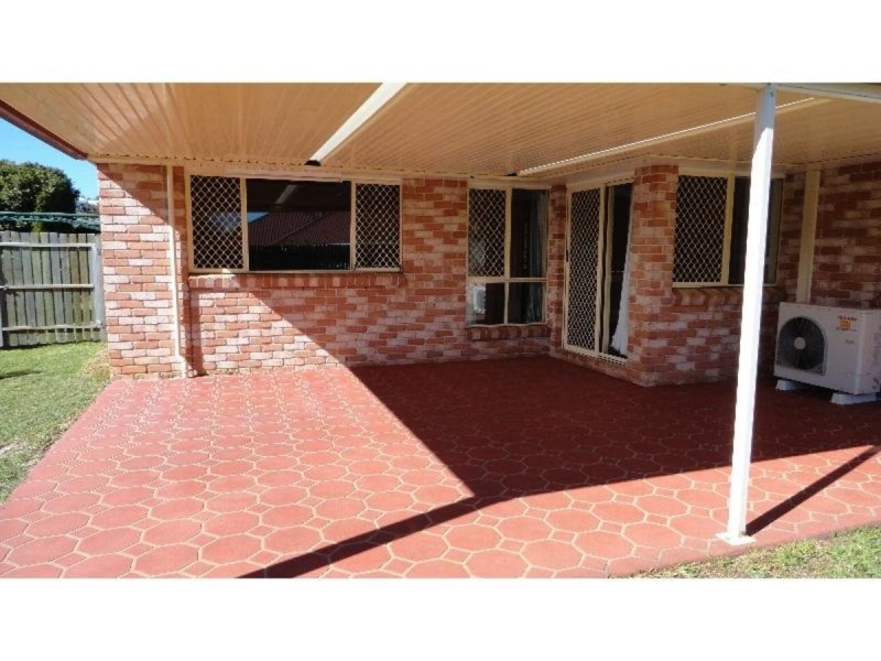 27 Paddington Court, Middle Ridge QLD 4350