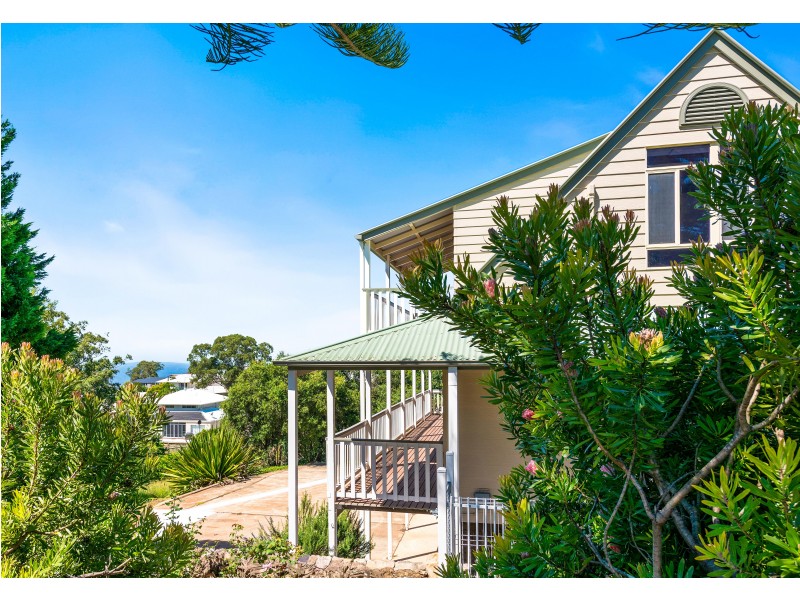 6 Mackenzie Street, Mount Lofty QLD 4350