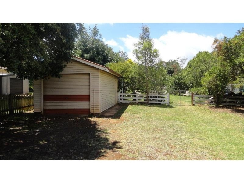 106 Hume Street, East Toowoomba QLD 4350