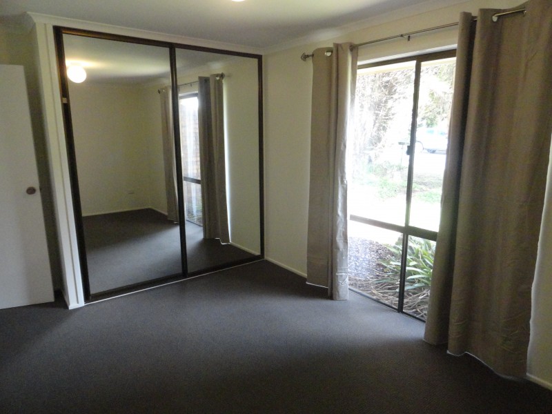 12 Broadfoot Street, Kearneys Spring QLD 4350
