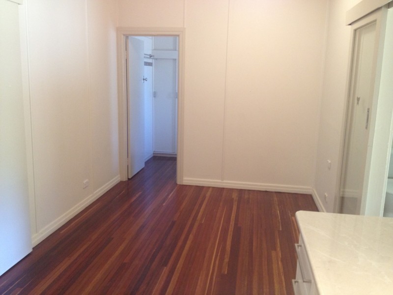 12 Short Street, South Toowoomba QLD 4350