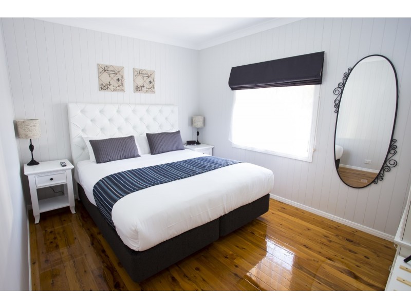 4/214 Long Street, South Toowoomba QLD 4350