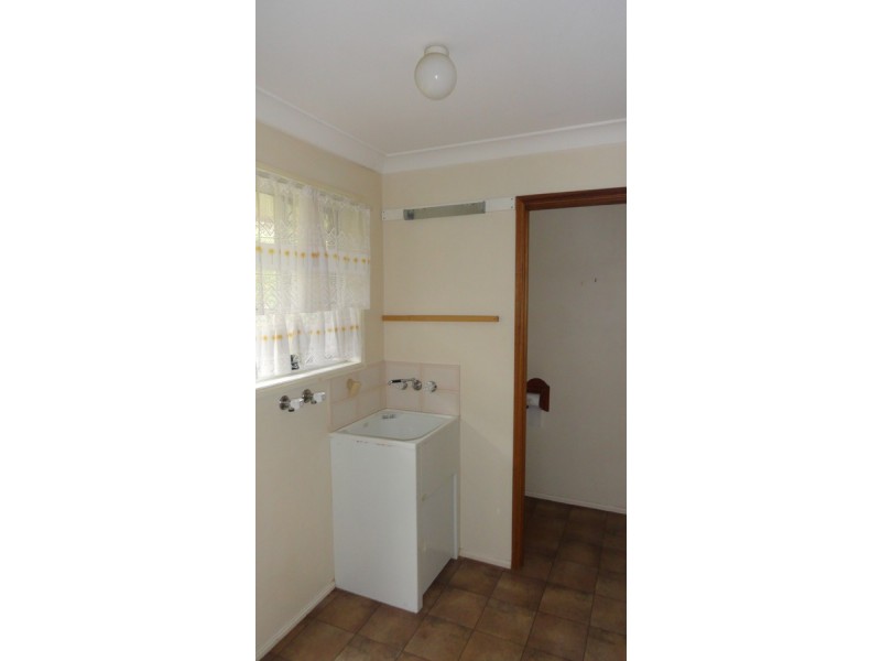 1/330 Spring Street, Kearneys Spring QLD 4350