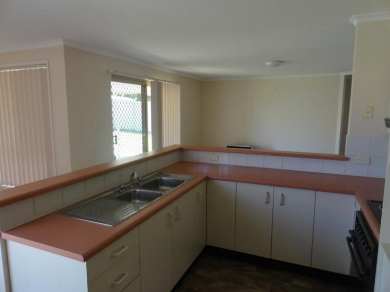 5 Wirraway Drive, Wilsonton QLD 4350