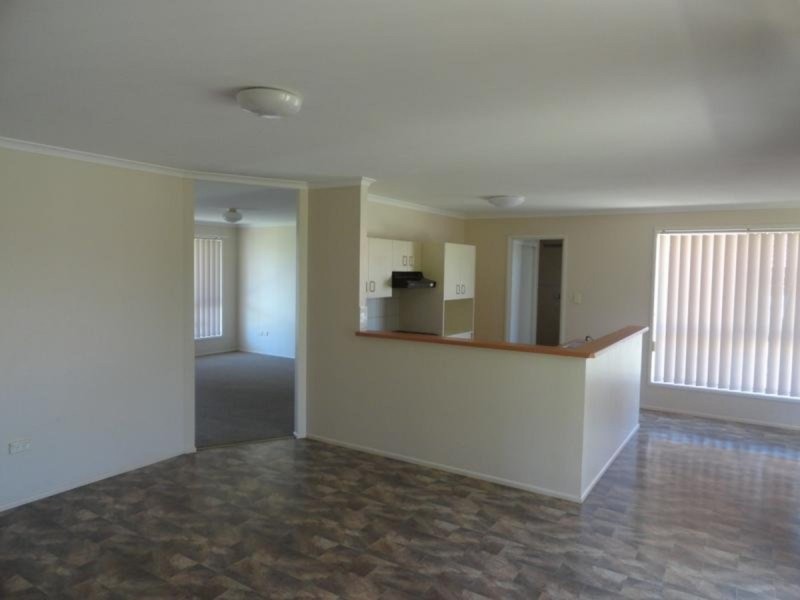 5 Wirraway Drive, Wilsonton QLD 4350