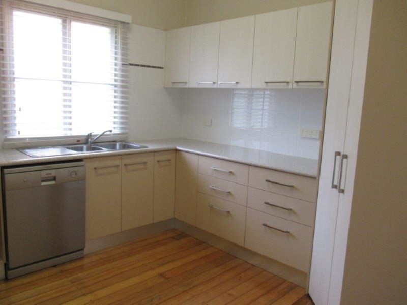 5 Mansford Street, North Toowoomba QLD 4350