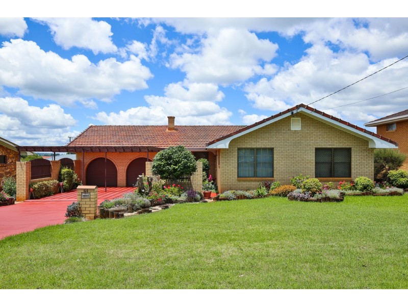 64 Jack Street, Darling Heights QLD 4350