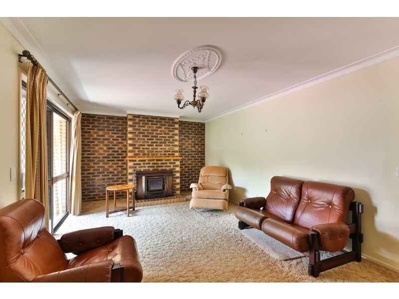 64 Jack Street, Darling Heights QLD 4350