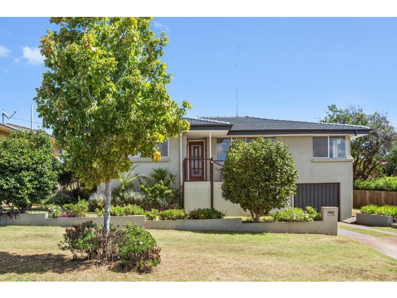 11 Skehan Street, Centenary Heights QLD 4350