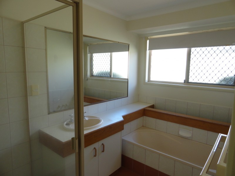 122 Rowbotham Street, Rangeville QLD 4350