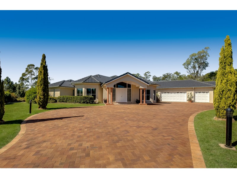8 Jane Court, Cotswold Hills QLD 4350