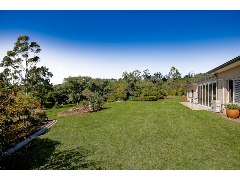 8 Jane Court, Cotswold Hills QLD 4350