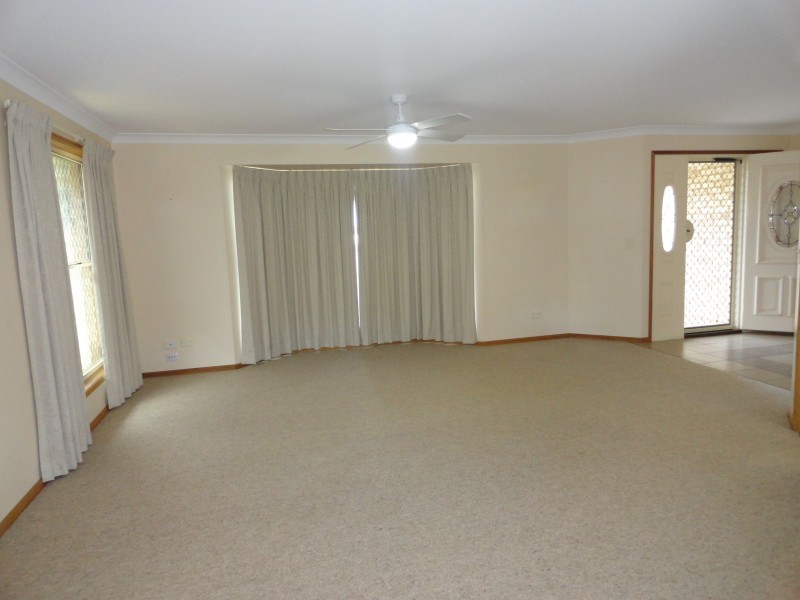 3 Wirraway Drive, Wilsonton QLD 4350