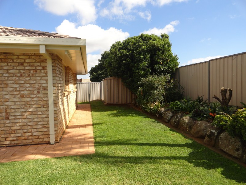 3 Wirraway Drive, Wilsonton QLD 4350