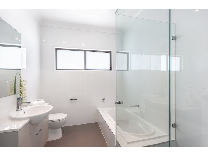 2/34 Mina Street, Rangeville QLD 4350