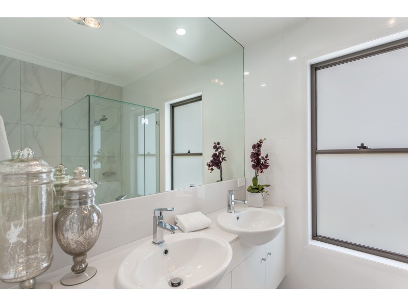 2/34 Mina Street, Rangeville QLD 4350