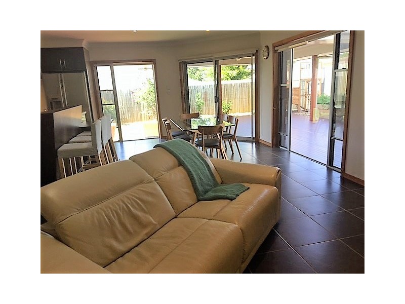 6 Kestrel Court, Rangeville QLD 4350