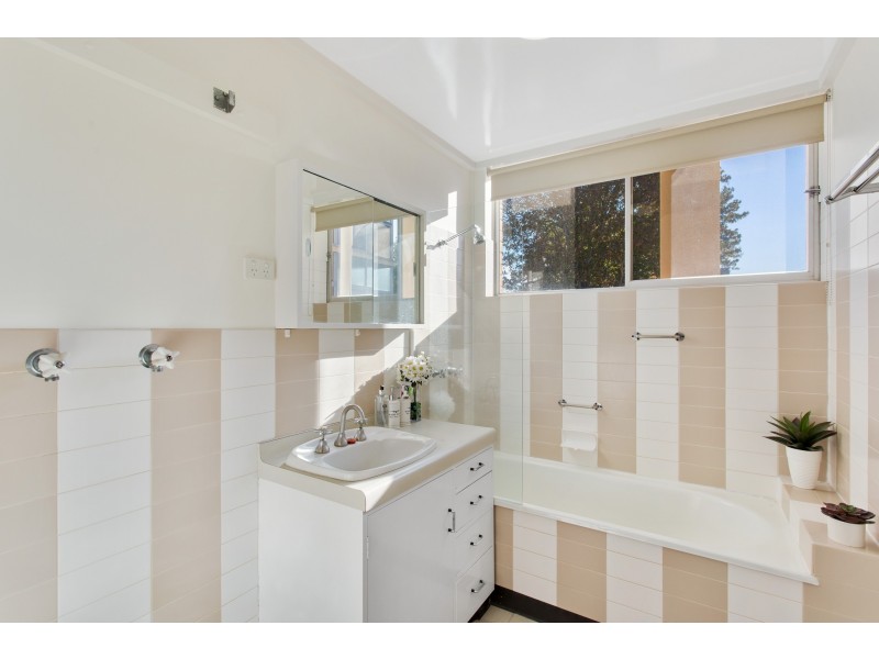 1/33-35 Godsall Street, East Toowoomba QLD 4350