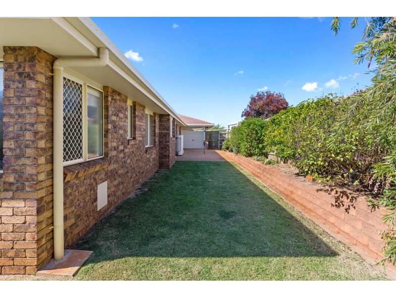 21 Degan Court, Middle Ridge QLD 4350