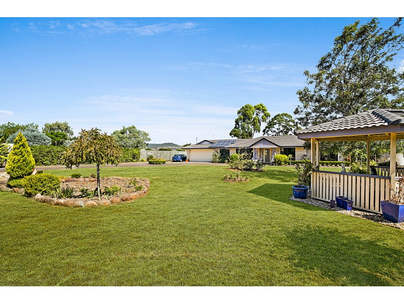 9 Elizabeth Street, Westbrook QLD 4350