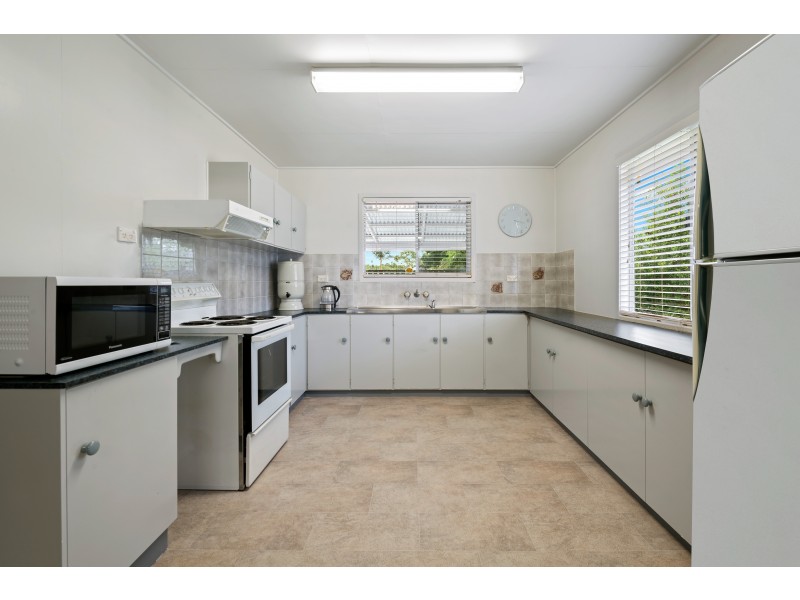 20 Station Street, Helidon QLD 4344