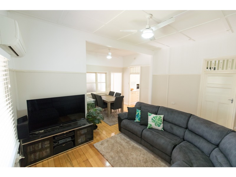 5 Mansford Street, North Toowoomba QLD 4350