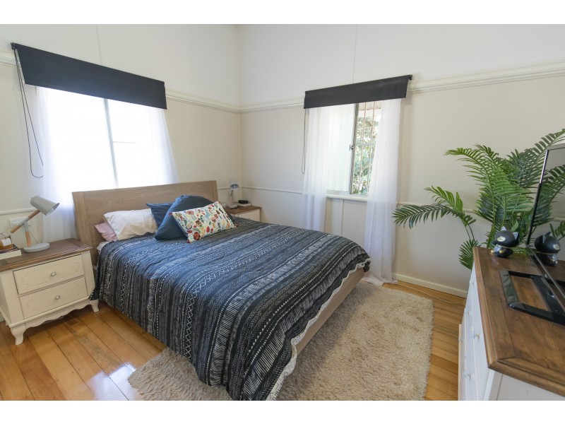 5 Mansford Street, North Toowoomba QLD 4350