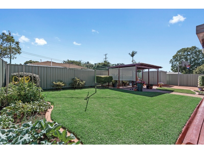 84 Jennifer Crescent, Darling Heights QLD 4350