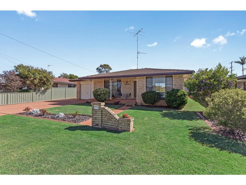 84 Jennifer Crescent, Darling Heights QLD 4350
