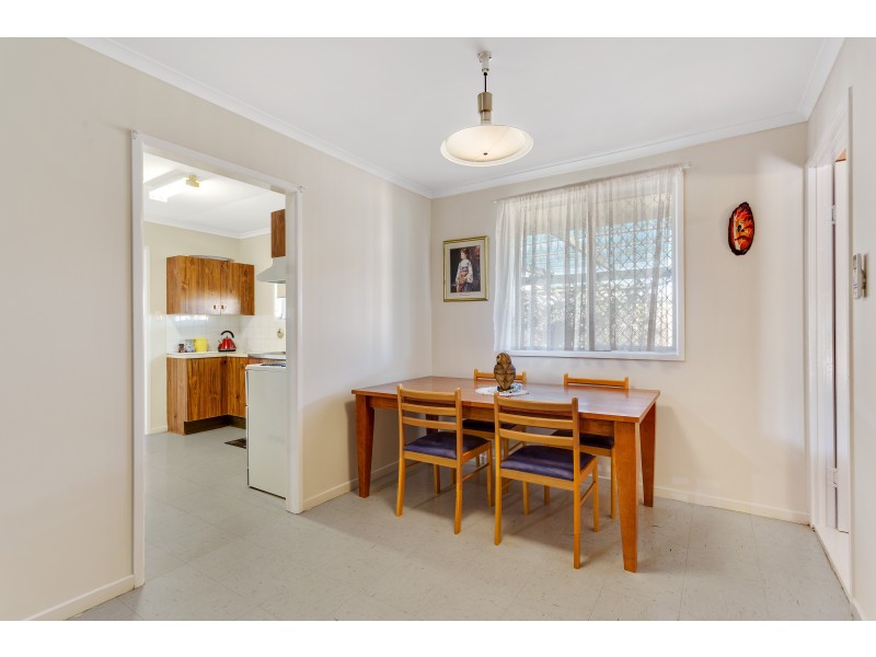 1 Janet Court, Wilsonton QLD 4350