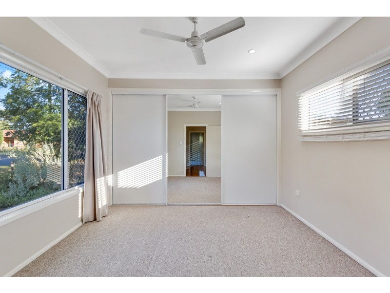 29 McIntyre Street, Centenary Heights QLD 4350