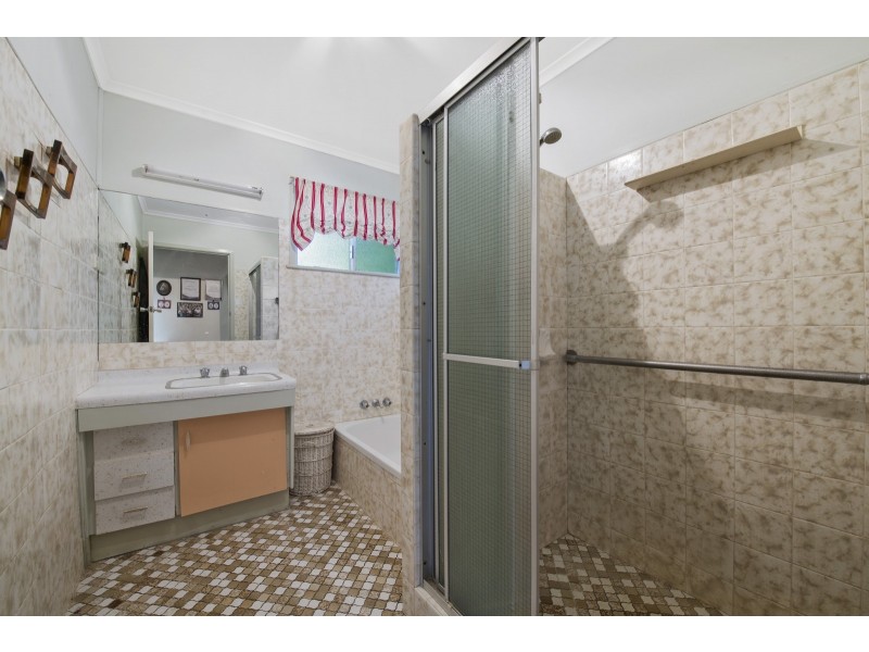 62 Sardon Street, Centenary Heights QLD 4350