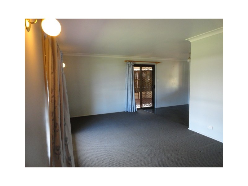 18 Kurrajong Street, Newtown QLD 4350