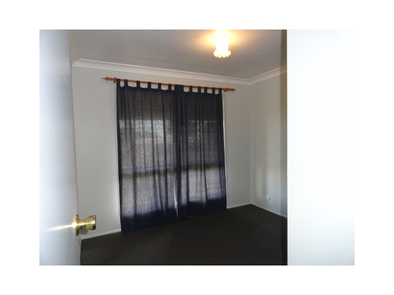 18 Kurrajong Street, Newtown QLD 4350