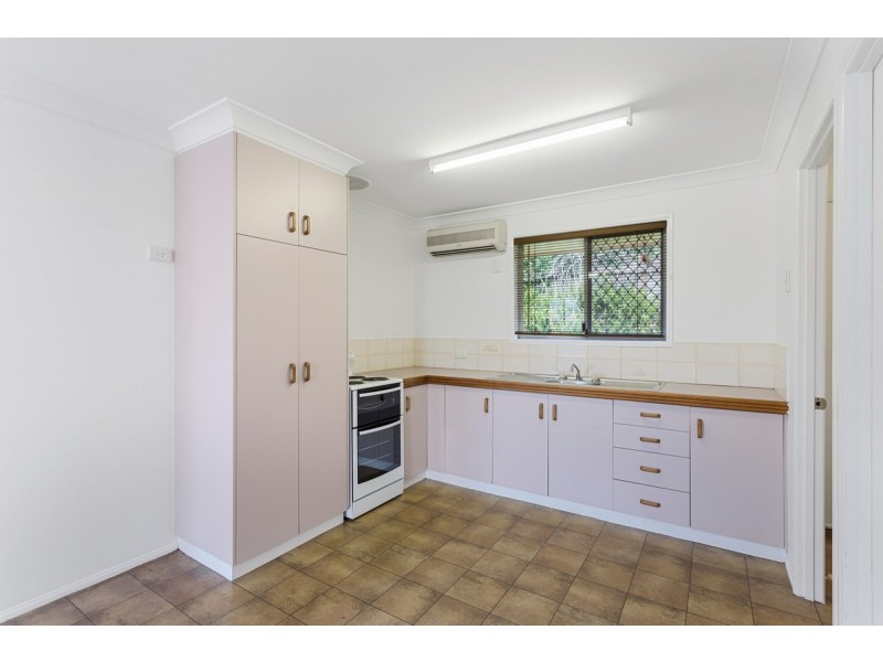 1/330 Spring Street, Kearneys Spring QLD 4350