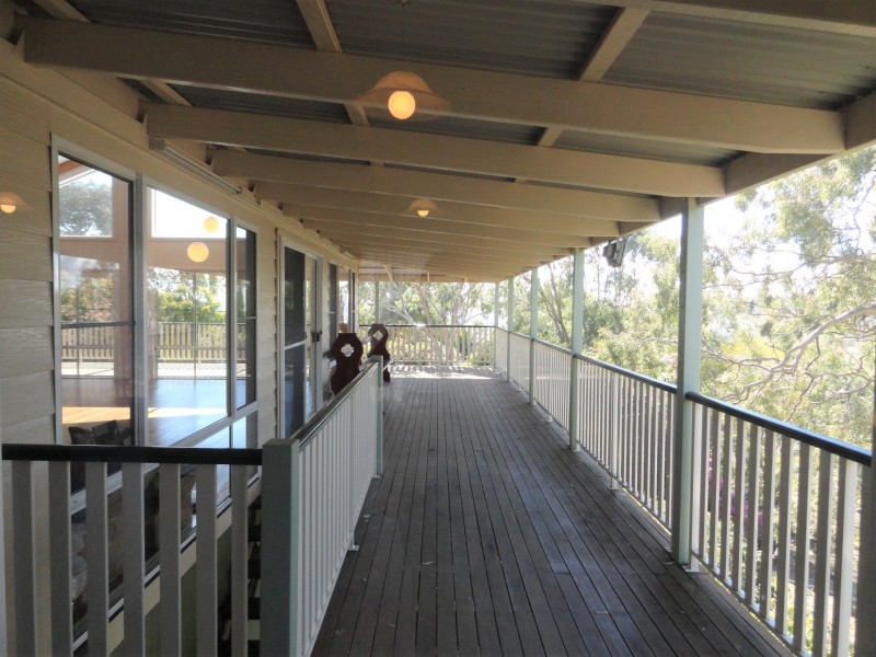 10 James Court, Cotswold Hills QLD 4350