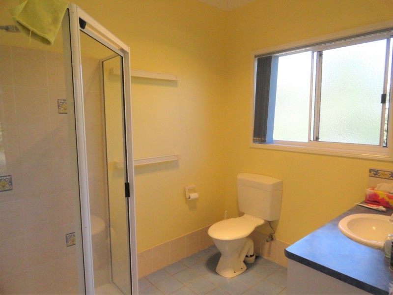 10 James Court, Cotswold Hills QLD 4350