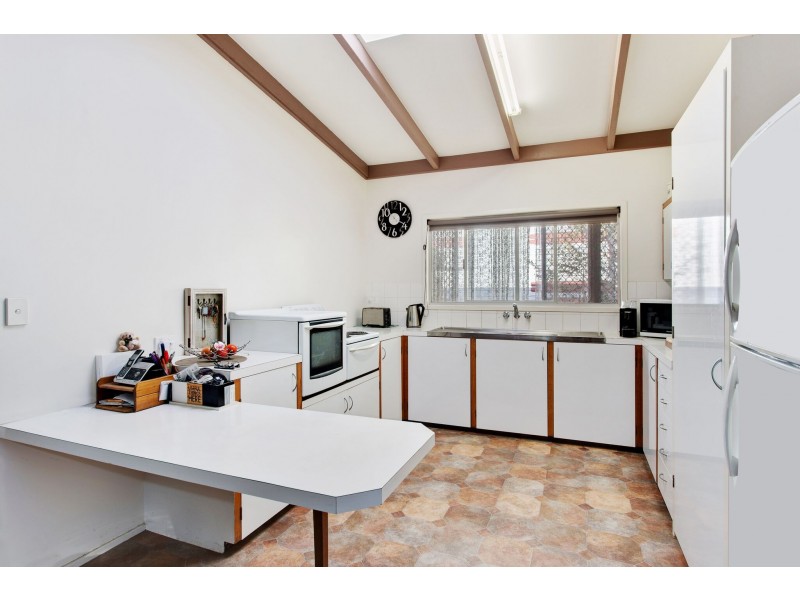 529 Stenner Street, Harristown QLD 4350