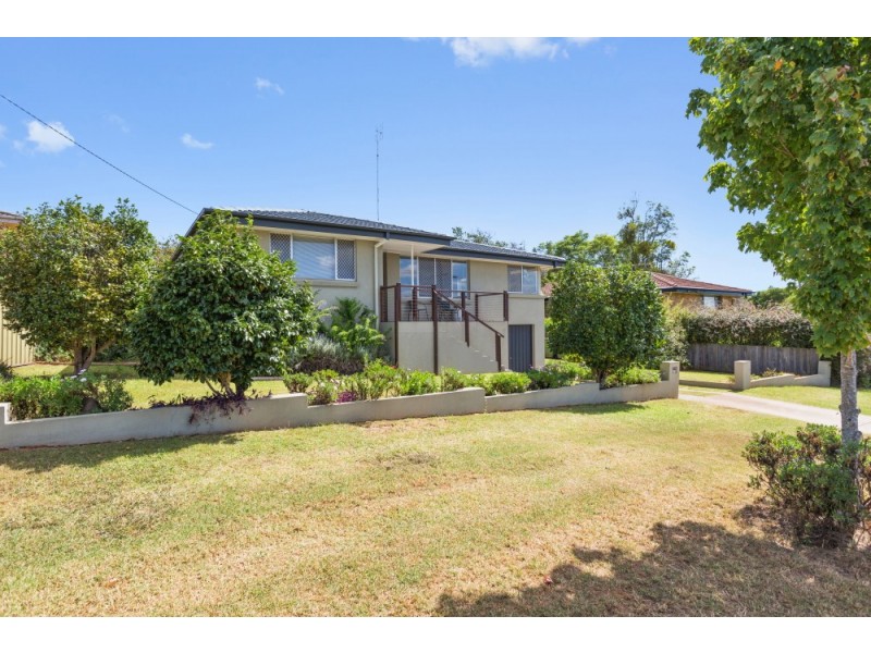 11 Skehan Street, Centenary Heights QLD 4350