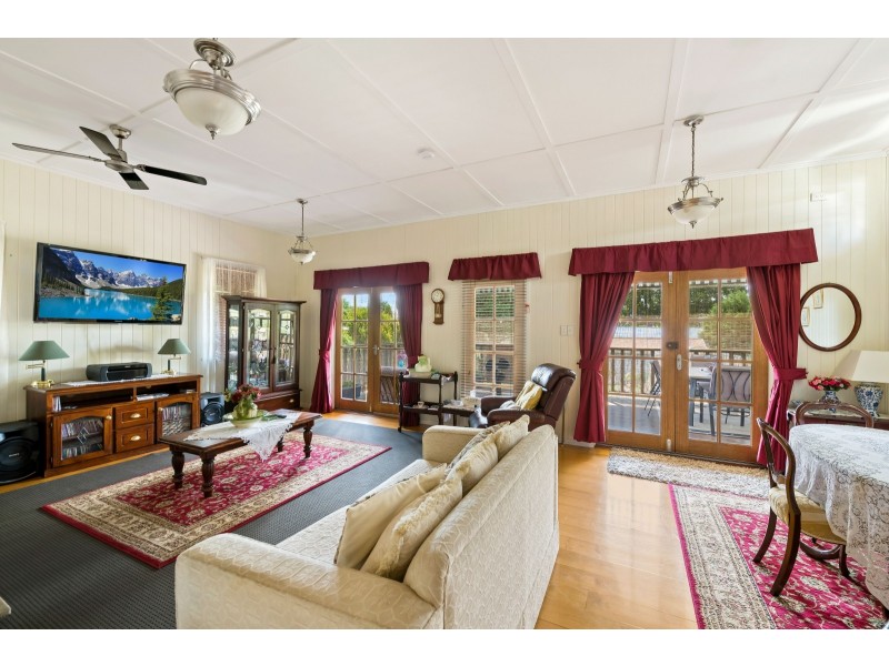 85 Stephen Street, Harristown QLD 4350