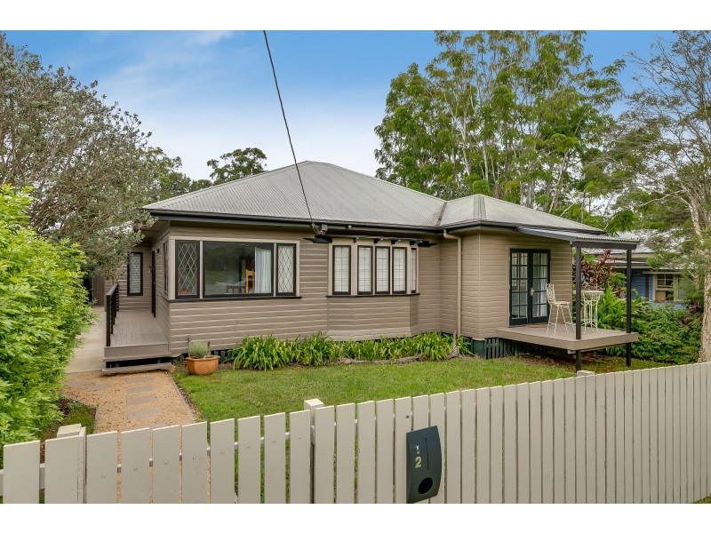 12 Carlton Street, North Toowoomba QLD 4350