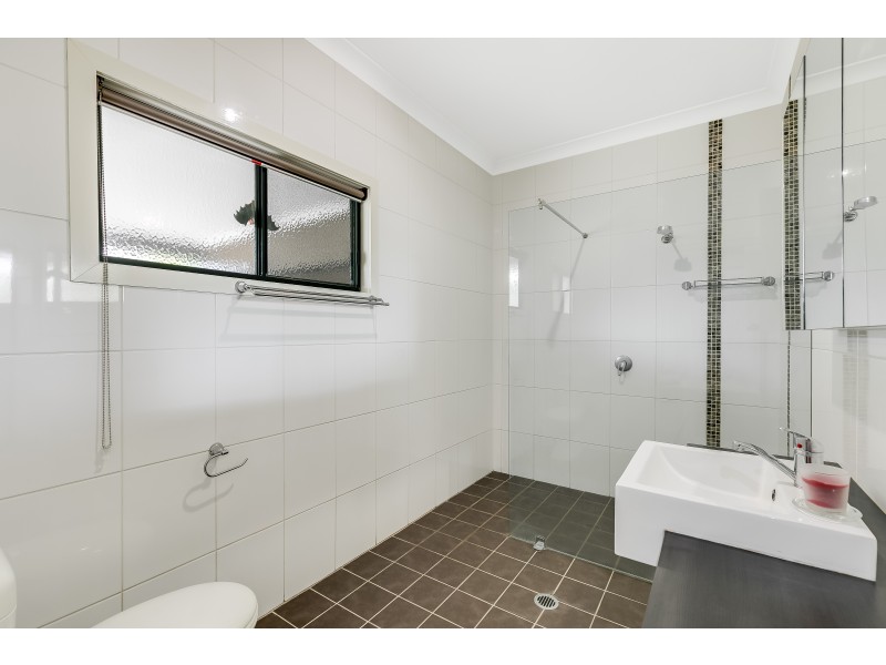 12 Carlton Street, North Toowoomba QLD 4350