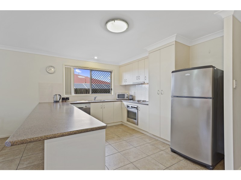 1/402 Alderley Street, Kearneys Spring QLD 4350