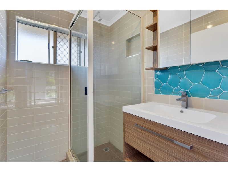 4/2 Faith Street, Rangeville QLD 4350