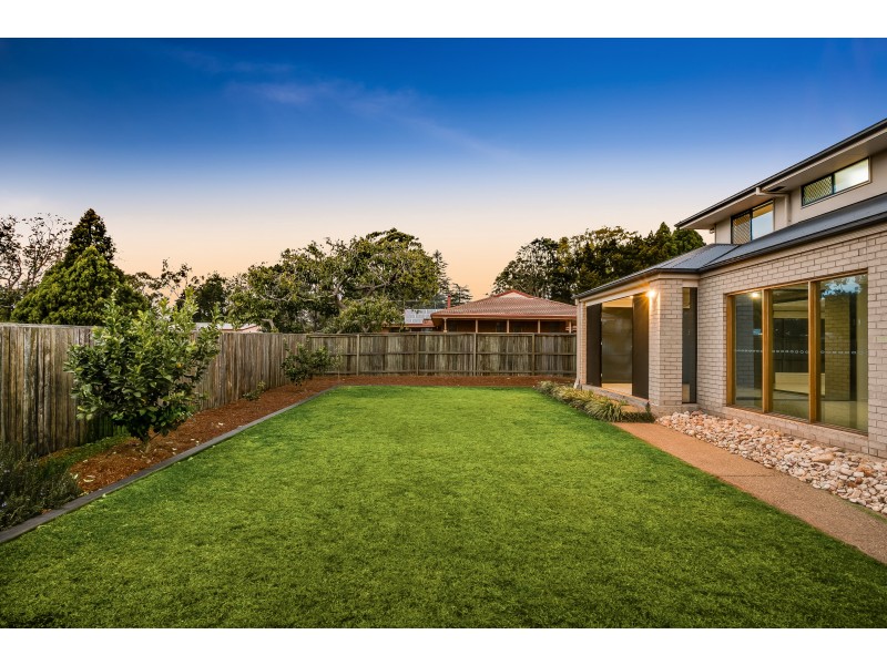 488 Mackenzie Street, Middle Ridge QLD 4350